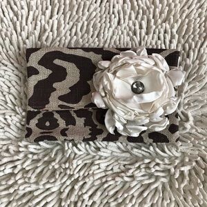 Adorable, handmade clutch purse 👜